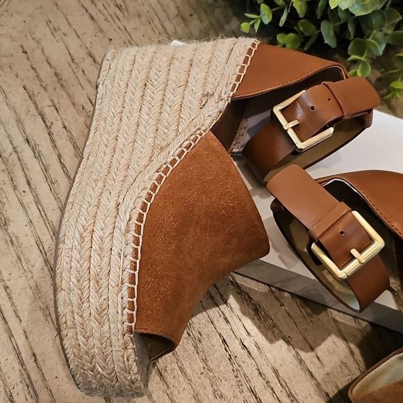 Brown Suede Espadrille Wedge Platforms Sandals Size 7.5 Marc Fisher - Picture 7 of 12
